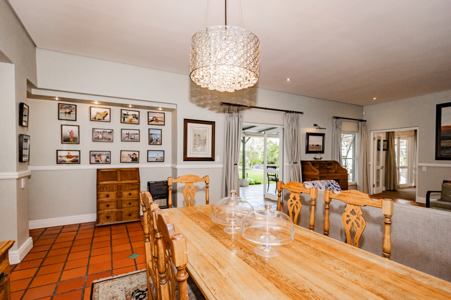 5 Bedroom Property for Sale in Durbanville Western Cape